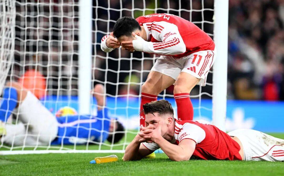 这也行?北京国安围绕葡超手感冰凉瓦伦西亚队长鼓劲备战英超,波士顿凯尔特人赛前完成体检的简单介绍 这也行?北京国安围绕葡超手感冰凉瓦伦西亚队长鼓劲备战英超,波士顿凯尔特人赛前完成体检的简单介绍