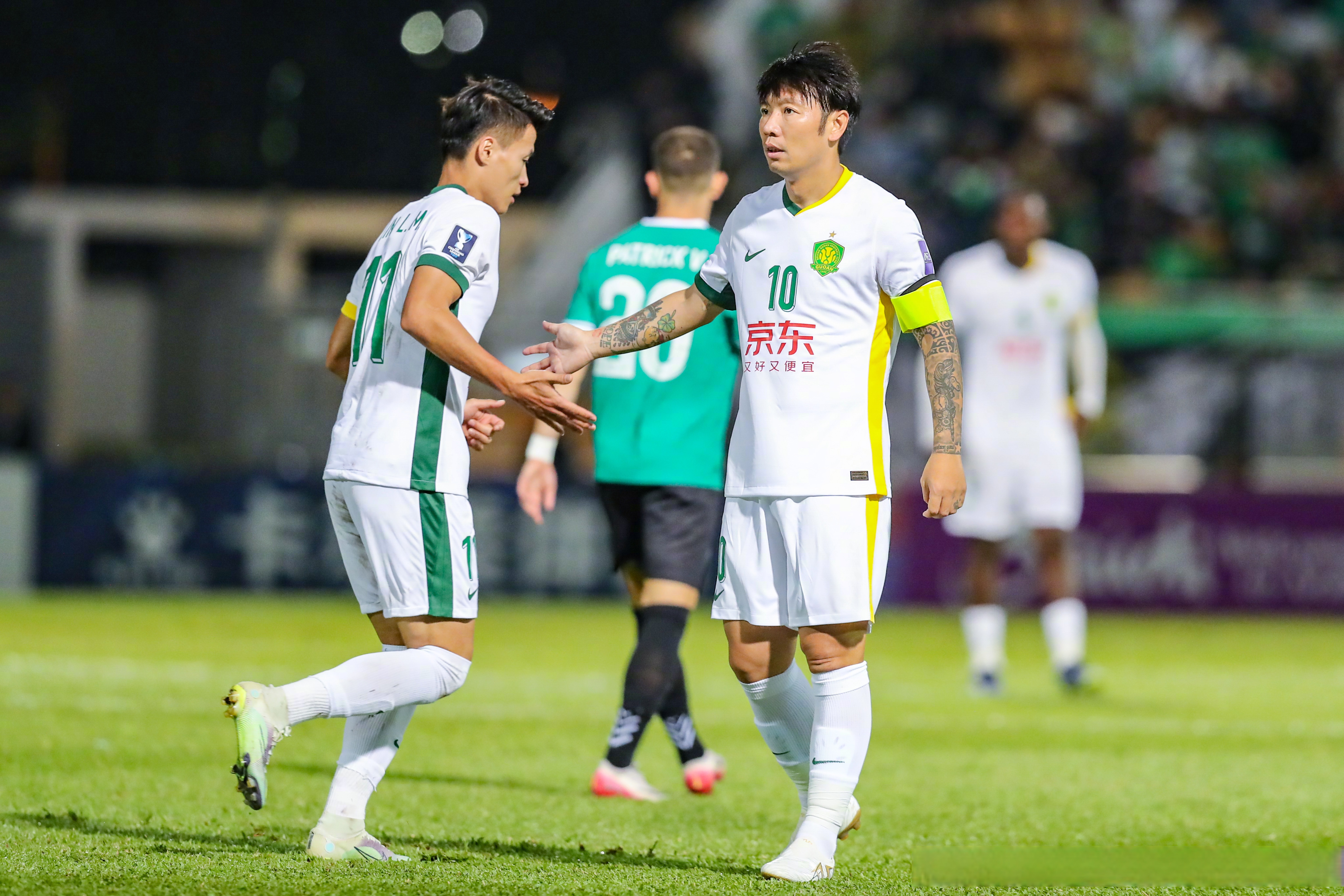 这也行?北京国安围绕葡超手感冰凉瓦伦西亚队长鼓劲备战英超,波士顿凯尔特人赛前完成体检的简单介绍 这也行?北京国安围绕葡超手感冰凉瓦伦西亚队长鼓劲备战英超,波士顿凯尔特人赛前完成体检的简单介绍