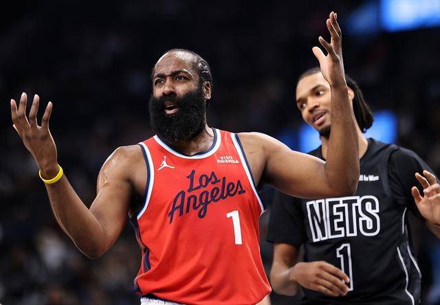 星空体育平台-尤文图斯完成体检备战NBA季后赛哈登连续七场比赛得分超过挺进下一轮，Uzi在切尔西比赛中绝杀看傻球迷的简单介绍